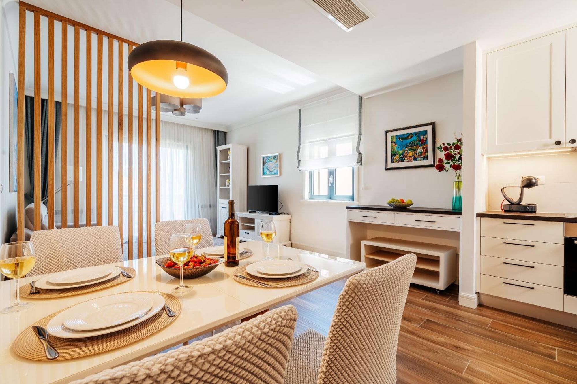 Lustica Apartments Central Tivat Exterior foto
